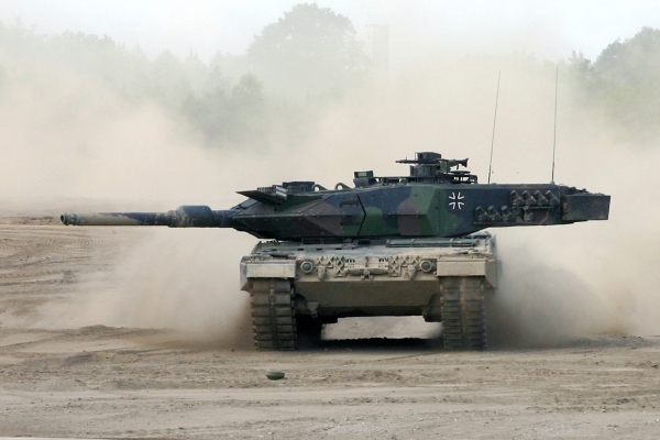 Germany's Leopard II Main Battle Much to be in Iraq Operations