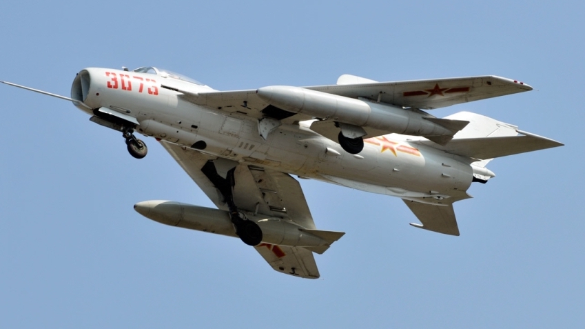 60 Years Of Air To Air Missiles How The U S Modified Taiwanese F 86 Fighters To Deploy Aim 9 Missiles Against China