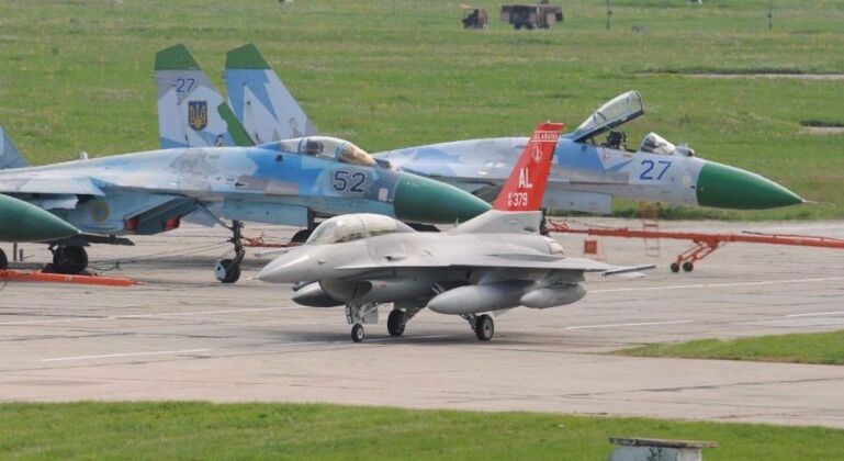 How an American Area 51 Pilot Died Flying a Belarusian Su-27 Fighter: A Reminder of Why the U.S. Operates Flanker Jets