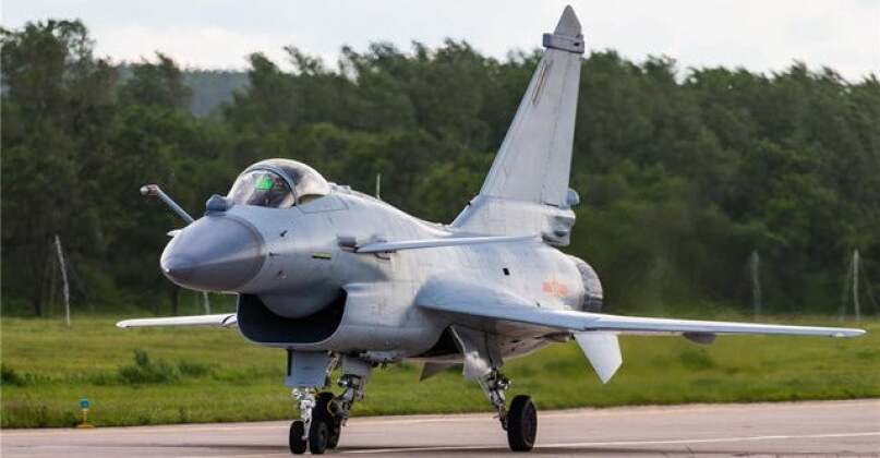 China Begins Phasing Out Russian Engines From Single Engine Fighter ...