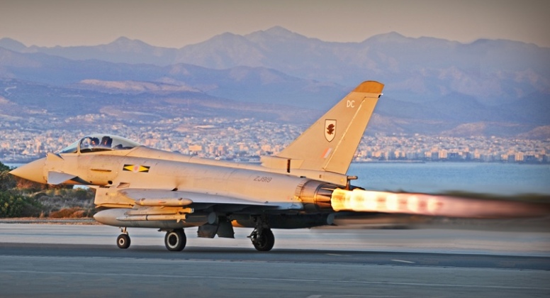 Eurofighter của Anh tại RAF Akrotiri ở Síp