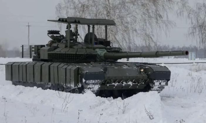 Russian Army T-80BVM Tank