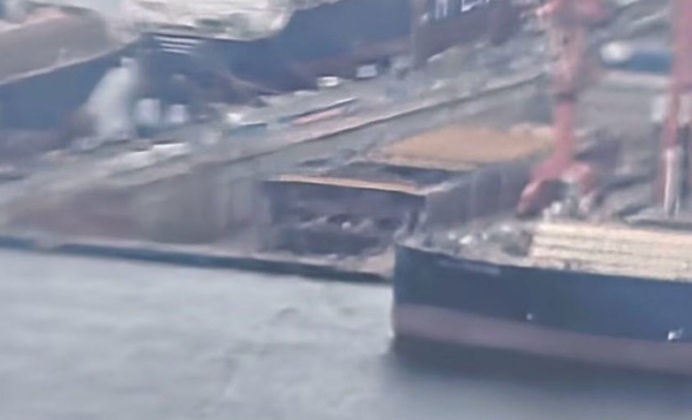 World’s Largest Aircraft Carrier Taking Shape at China’s Dailian Shipyard: What Capabilities Are Expected?