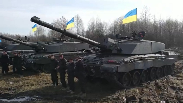 Chars Challenger 2 de l'armée ukrainienne