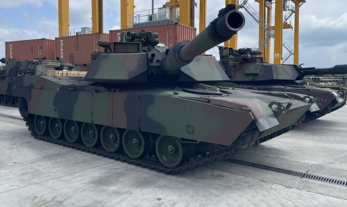 Poland’s Rapidly Expanding Abrams Tank Fleet Poses New Challenges to Russia: Fourth Batch of the Year Delivered