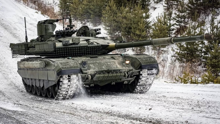Russian Army Receives New T-90M Tanks as Incremental Modernisation Further Boosts Performance