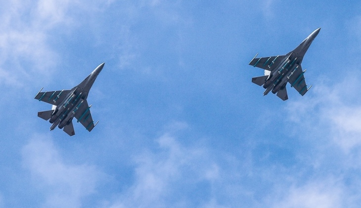 First Image of Operational J-16 Fighters with PL-17s and Other Missiles