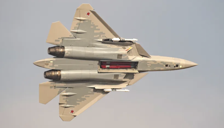 Su-57 Fighter with Three Open Weapons Bays and Kh-58 Anti-Radiation Missiles at the Dubai Airshow in 2025