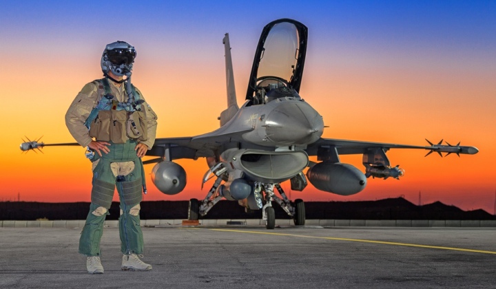 Royal Netherlands Air Force F-16 Pilot (Cristian Schrk)