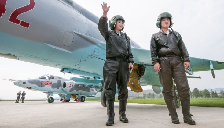 North Korean Pilots with MiG-21 (front) and Su-25