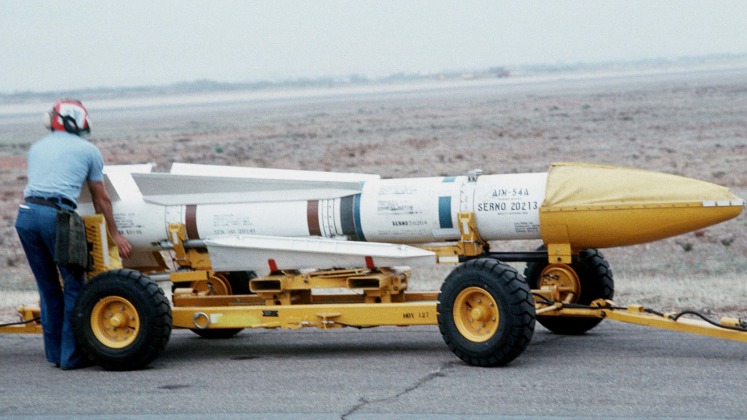 AIM-54 Air-to-Air Missile AIM-54 Air-to-Air Missile