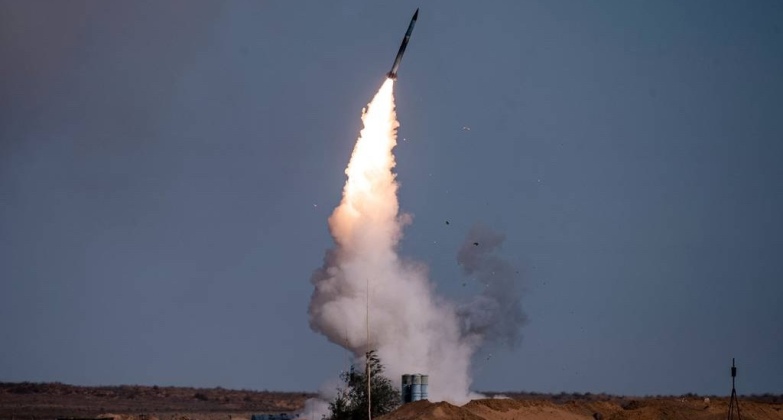 Missile Launch From Russian S-400 Long Range Air Defence System Missile Launch From Russian S-400 Long Range Air Defence System