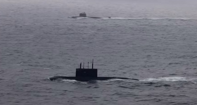 Russian Kilo Class and Chinese Type 039B Class Attack Submarines