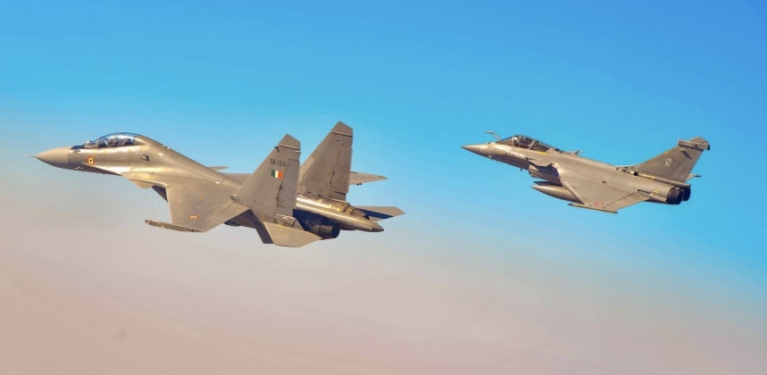 Indian Air Force Su-30MKI (front) and Rafale Fighters Indian Air Force Su-30MKI (front) and Rafale Fighters