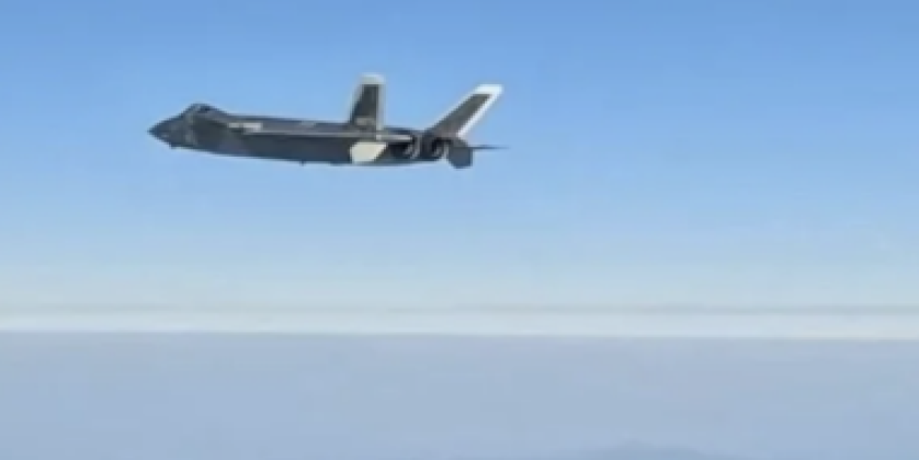 Mainland Chinese PLA J-20 in Apparent Flight Over Pingtung, Taiwan Island Mainland Chinese PLA J-20 in Apparent Flight Over Pingtung, Taiwan Island