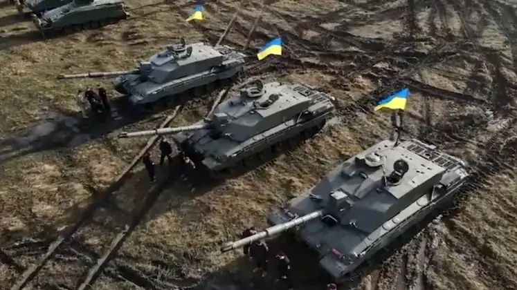 Ukrainian Army Challenger 2 Tanks