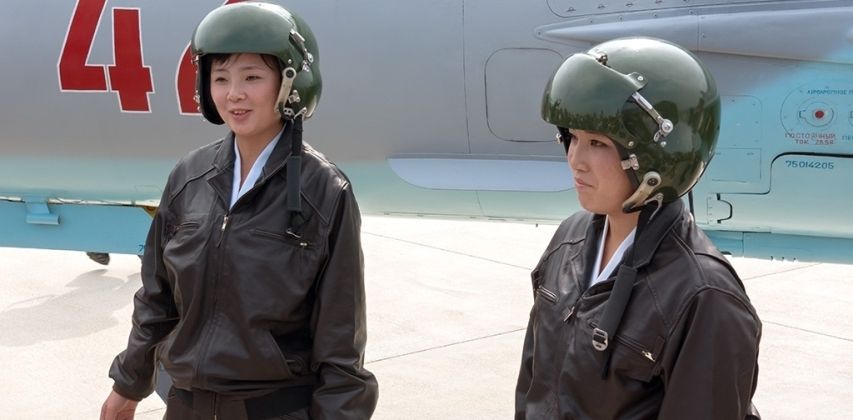 MiG-21BiS Pilots Jo Kum Hyang and Rim Sol
