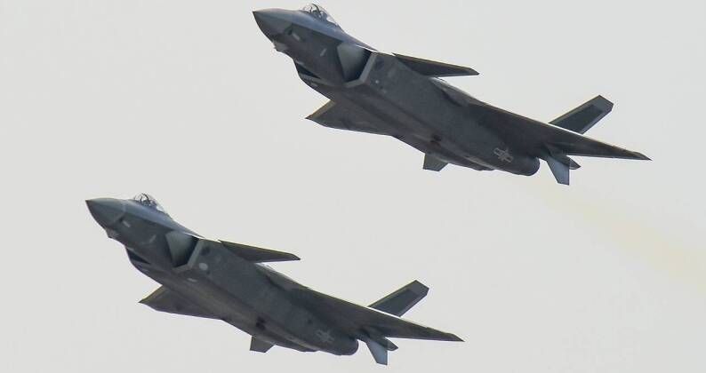 J-20 Public Debut at Zhuhai 2016