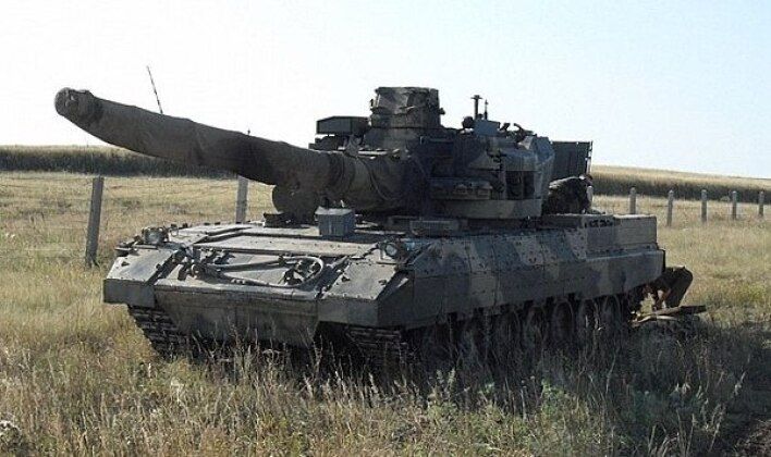 Prototype T-95 Heavy Tank with 152mm Cannon