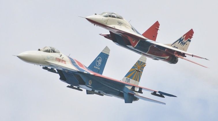 MiG-29 (top) and Su-27