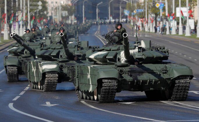 Belarusian Army T-72 Tanks