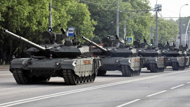 Russian Army T-90M Tanks