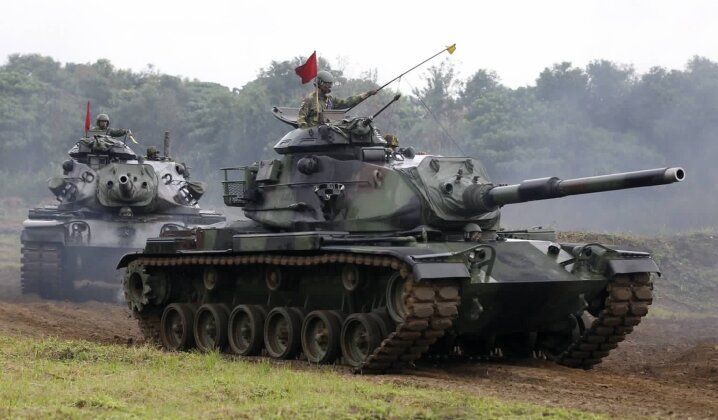 Taiwanese M48 Battle Tanks