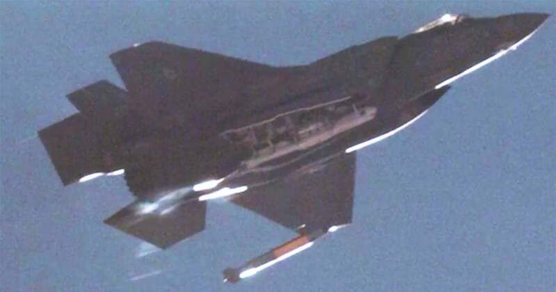 American F-35 Drops B61 Test Nuclear Bomb