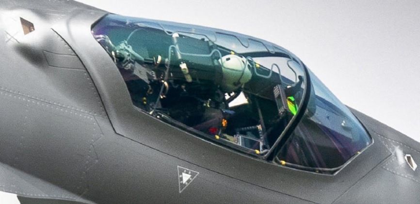 J-20 Cockpit