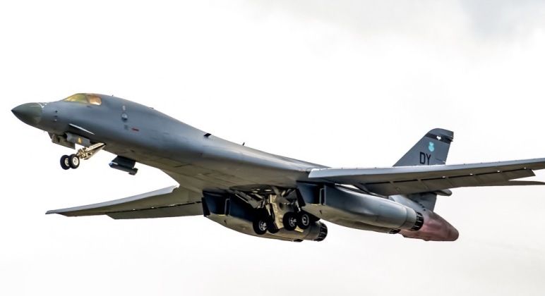 U.S. Air Force B-1B Lancer Heavy Bomber