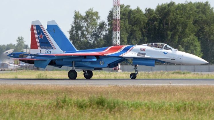 Su-35 '4++ Generation' Heavyweight Fighter