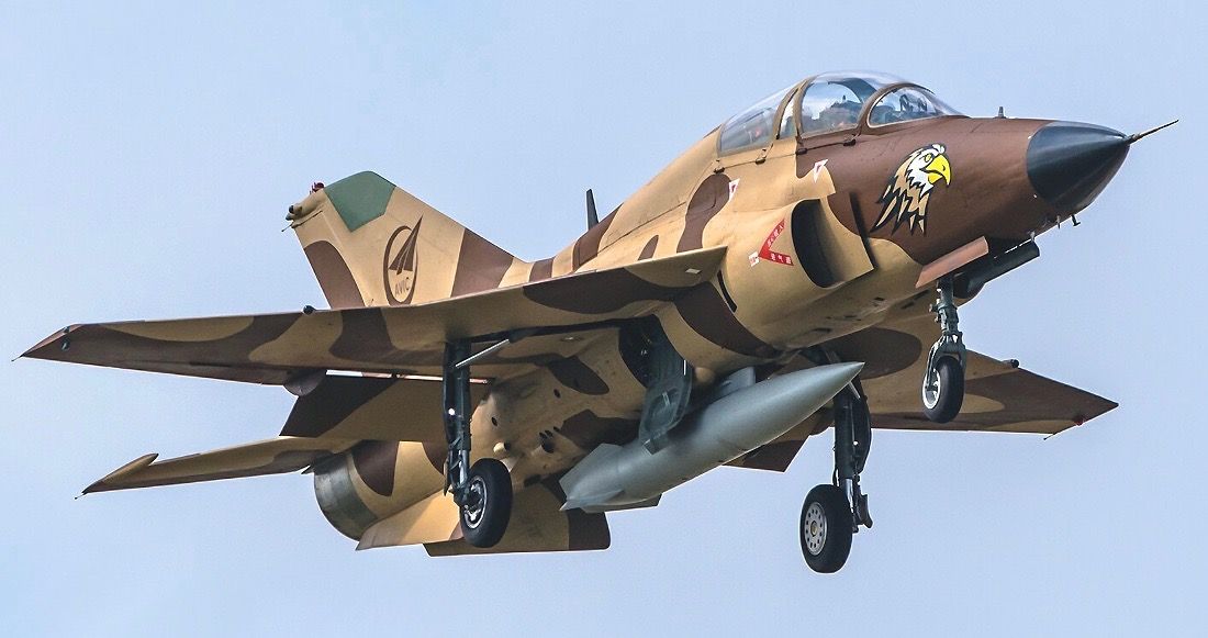 JL-9 Fighter/Trainer