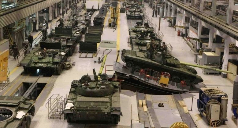 Tank Production at the Russian Uralvagonzavod Facility