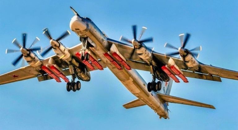 Russian Tu-95MSM Strategic Bomber with Eight Kh-101/2 Cruise Missiles 