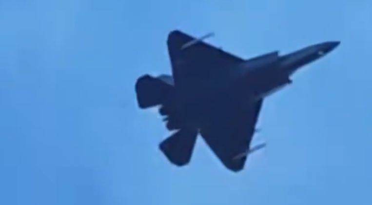 J-35 with External Missile Pylons For PL-15 Missiles