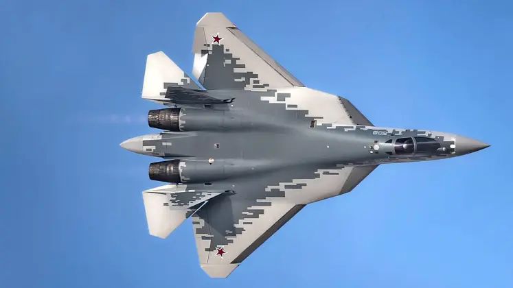 Su-57 Fighter at the 2025 Dubai Airshow