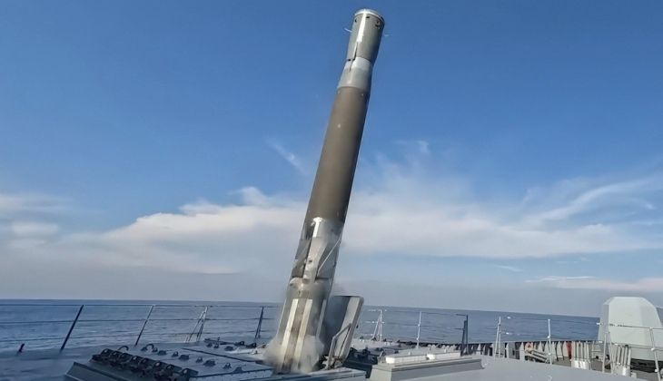 Launch of Russian Zircon Hypersonic Cruise Missile 