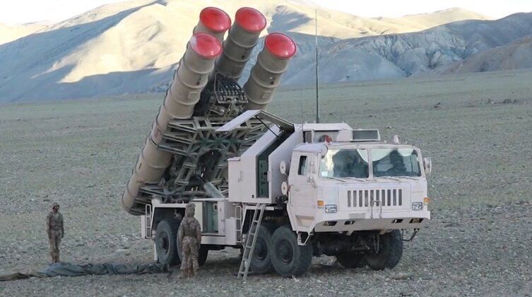 Surface-to-Air Missile Battery From Chinese HQ-9B System