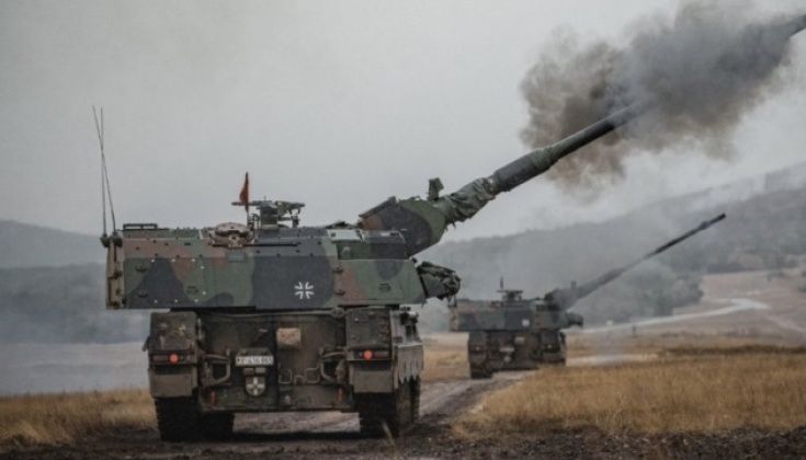 PzH 2000 Howitzers