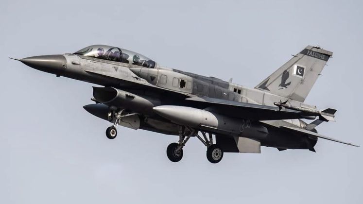 Pakistan Air Force F-16 Fighter