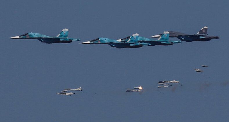 Su-34s Launch Bombing Run