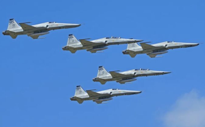 RF-5E Recon Planes and F-5F Fighters