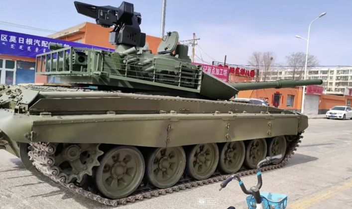 Norinco Enhanced T-72 with New Turret (Weibo)