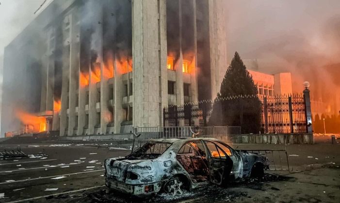 Almaty Mayor’s Office Burned By Rioters 