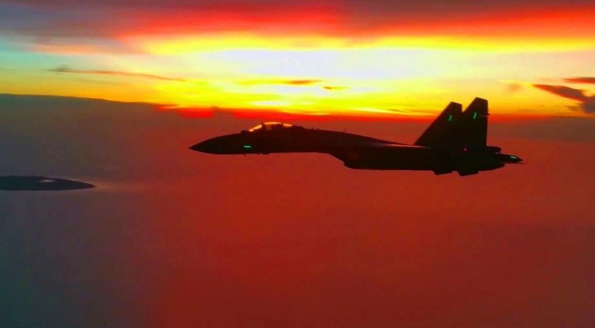 People's Liberation Army Su-35 Over the South China Sea