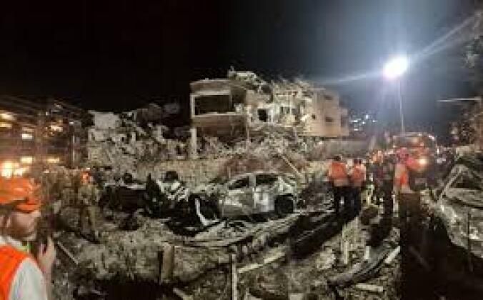 Destruction in Israel at Site of Iranian Missile Strike