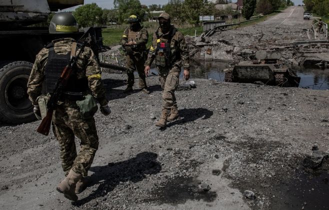 Ukrainian Personnel in Kharkov