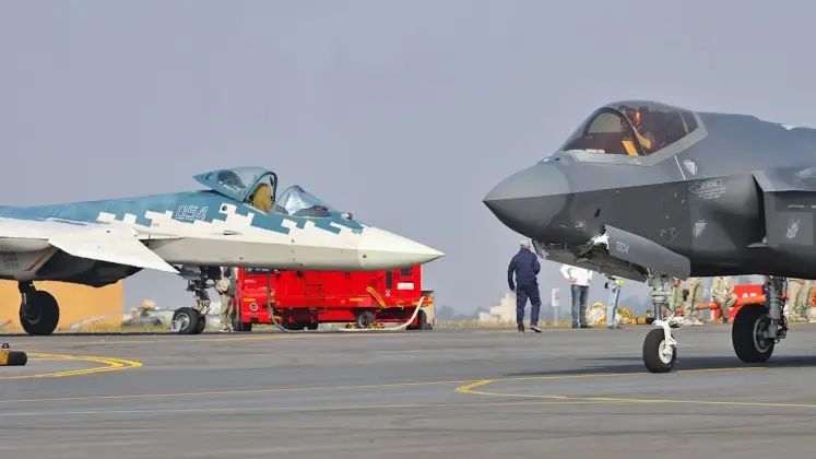Su-57 (left) and F-35 Fighters at Aero India 2025