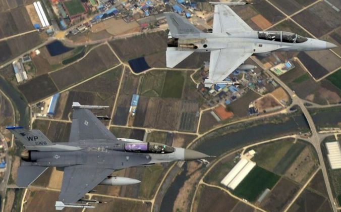 FA-50 (front) and F-16 Fighters