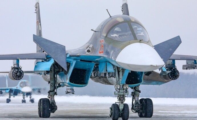 Su-34 Strike Fighter